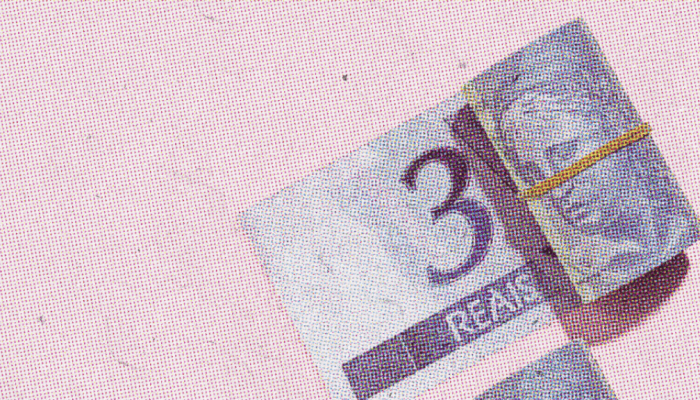 Montagem de uma nota de 3 reais