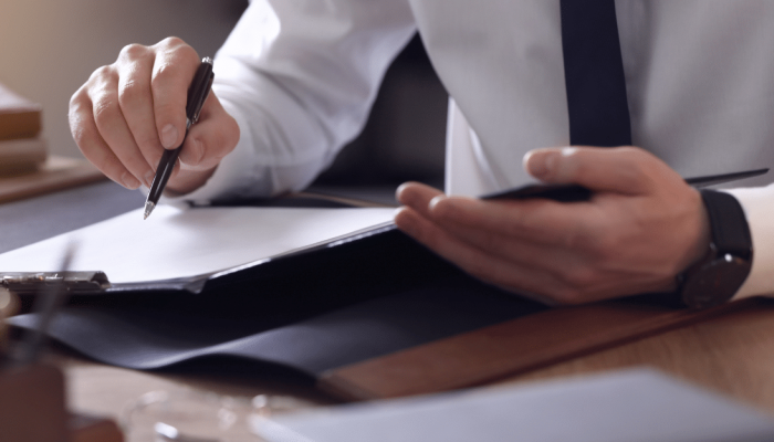 Como funciona a recuperação judicial para empresas? Entenda